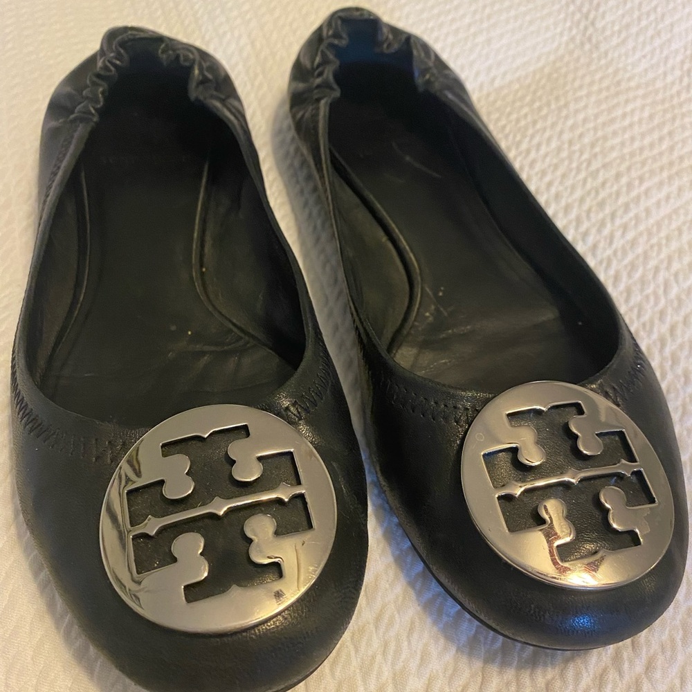 Tory Burch Emblem Flats